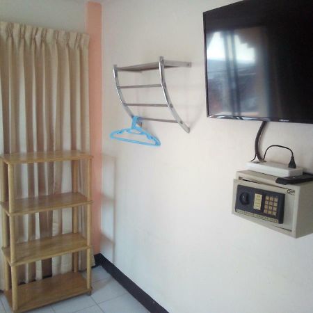 M & A Guesthouse Хуа Хин Екстериор снимка