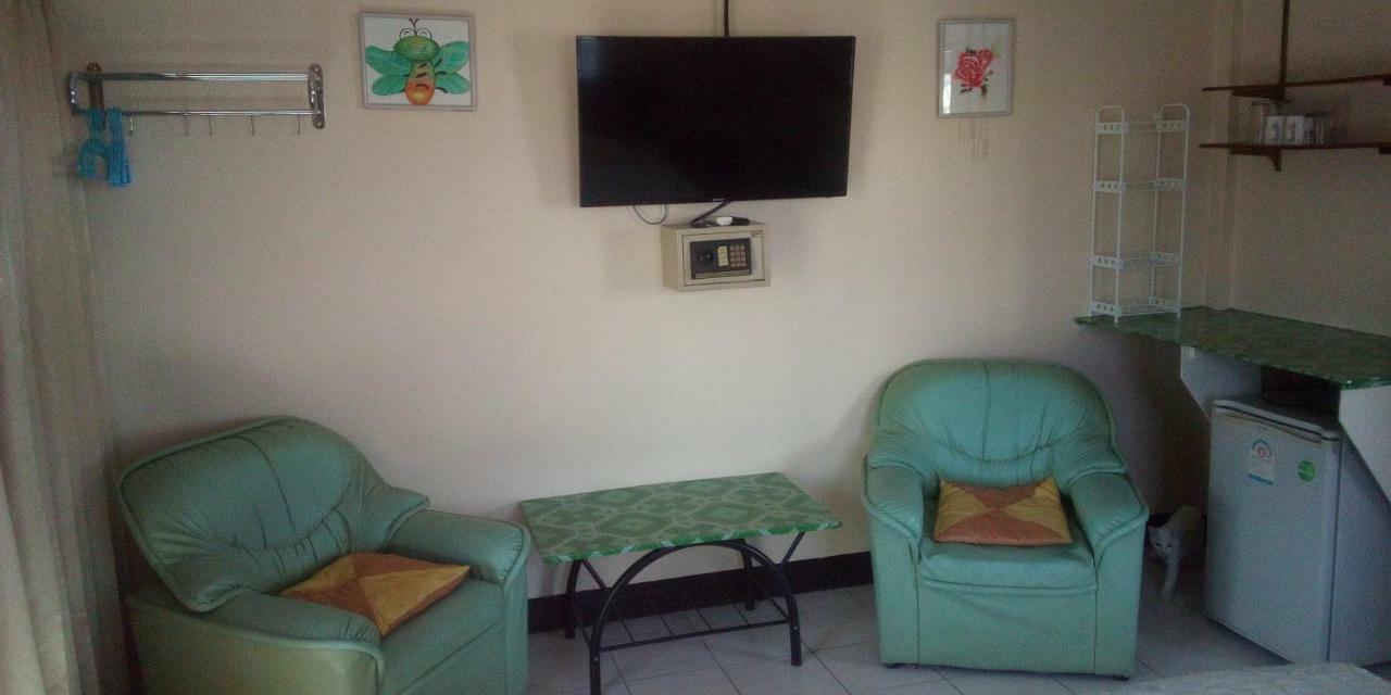 M & A Guesthouse Хуа Хин Екстериор снимка
