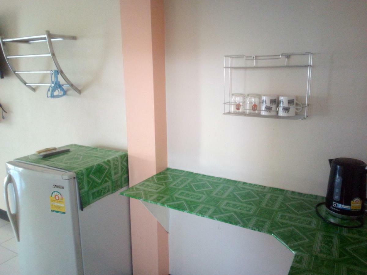 M & A Guesthouse Хуа Хин Екстериор снимка