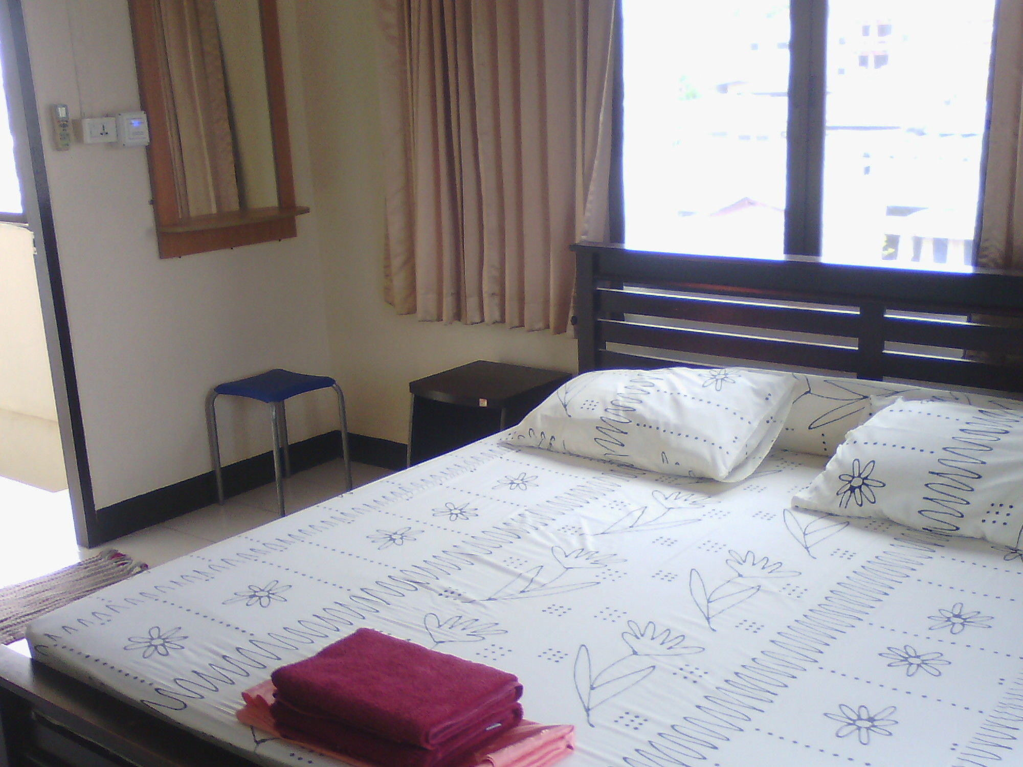 M & A Guesthouse Хуа Хин Екстериор снимка